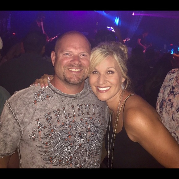 Meet your Posher, Kristen - Picture 1 of 2